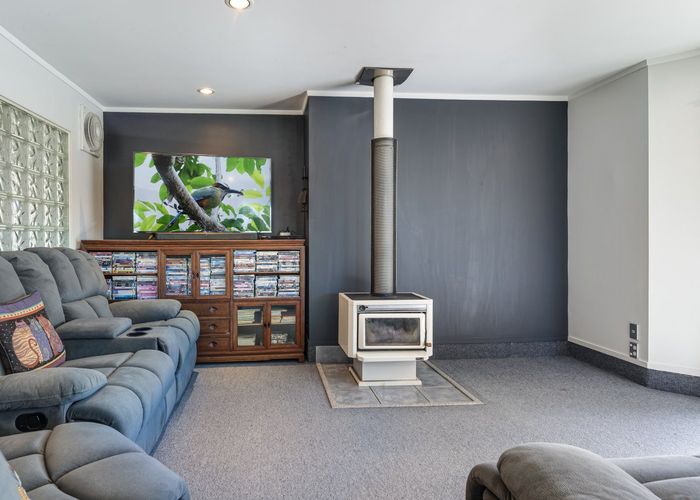  at 11 Coleridge Place, Stoke, Nelson, Nelson / Tasman