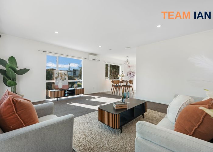  at 1/42 Pomaria Road, Henderson, Waitakere City, Auckland