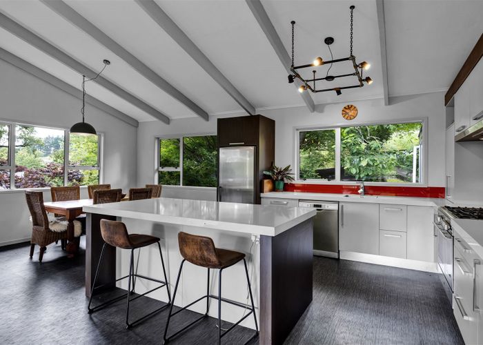  at 25 Saxton Road, Upper Vogeltown, New Plymouth