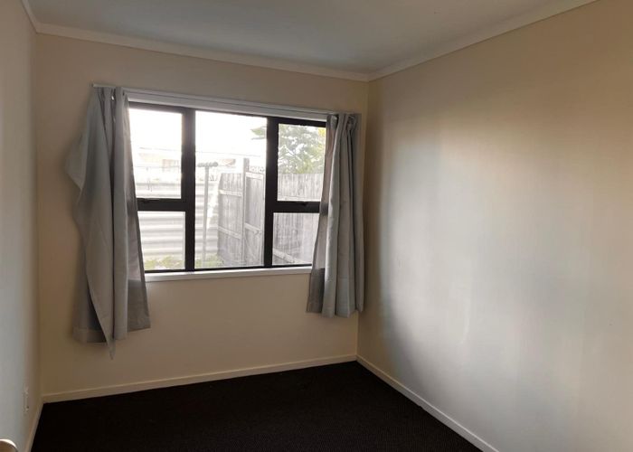  at 17 Luke Street 1 WEEK FREE RENT, Otahuhu, Auckland City, Auckland