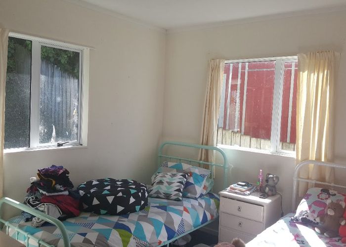  at 100 Rangituhi Crescent, Elsdon, Porirua, Wellington