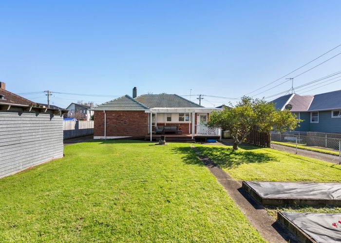  at 328 Panama Road, Mount Wellington, Auckland