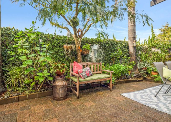  at 8/101 Brightside Road, Stanmore Bay, Rodney, Auckland
