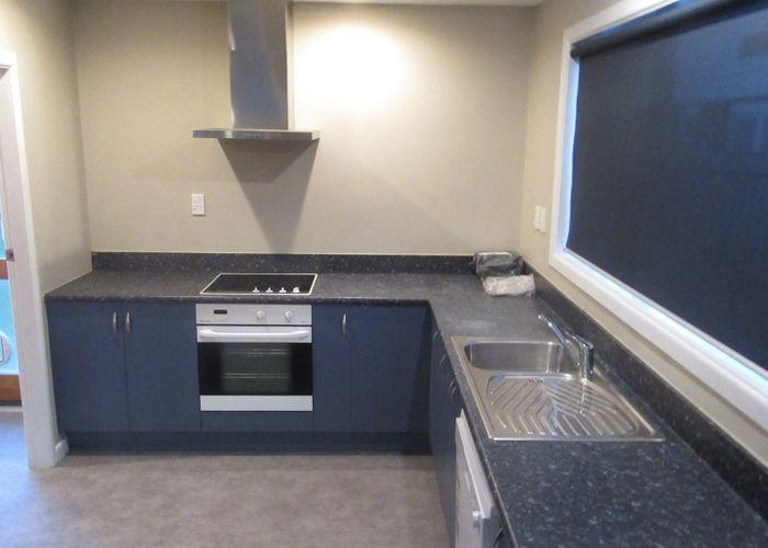  at 2/21 Parkstone Avenue, Ilam, Christchurch City, Canterbury