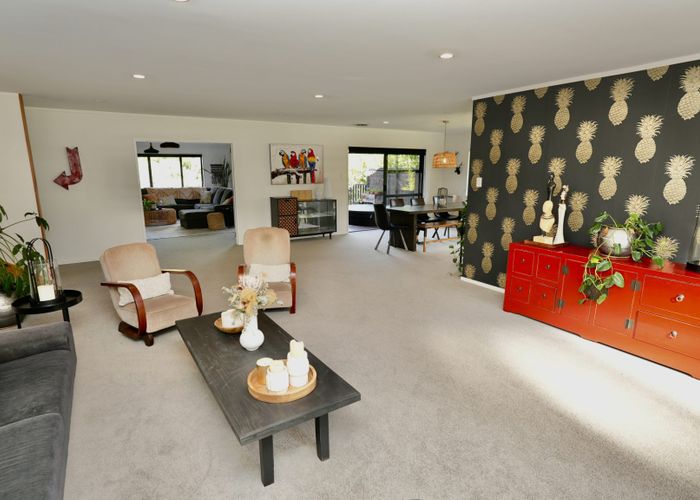  at 7 Hillgrove Place, Fitzherbert, Palmerston North