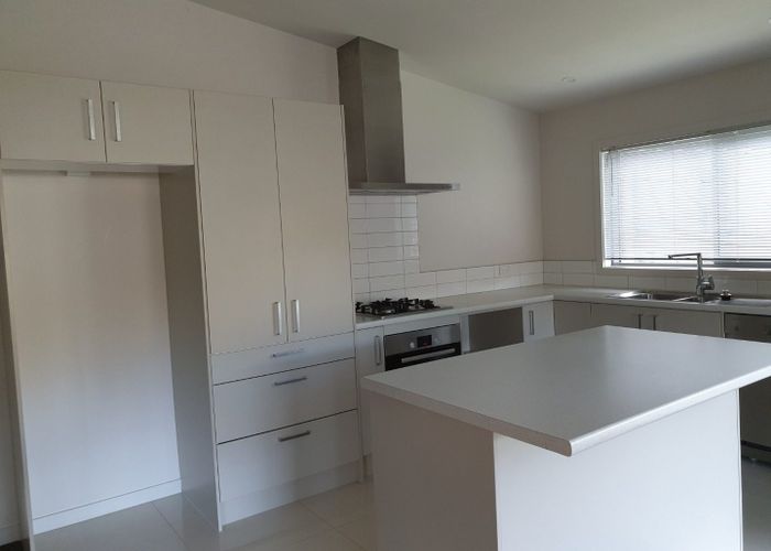  at 5 Flotilla Place, Whitby, Porirua