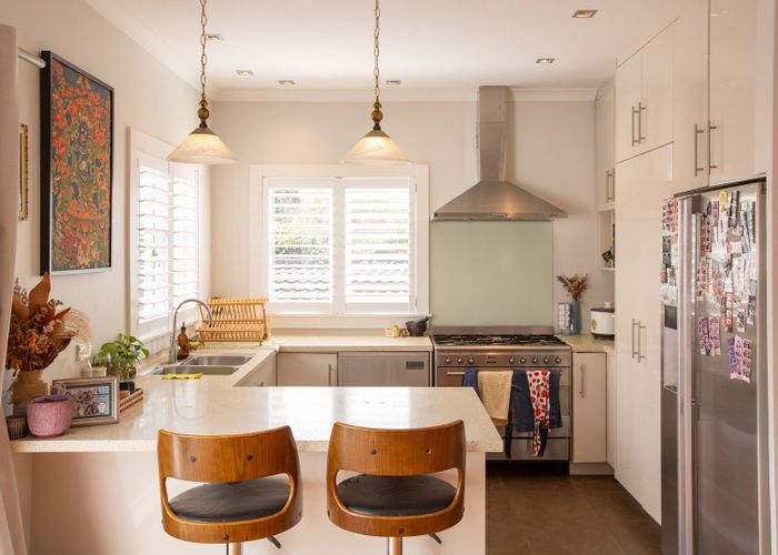  at 12 Kawau Road, Greenlane, Auckland City, Auckland