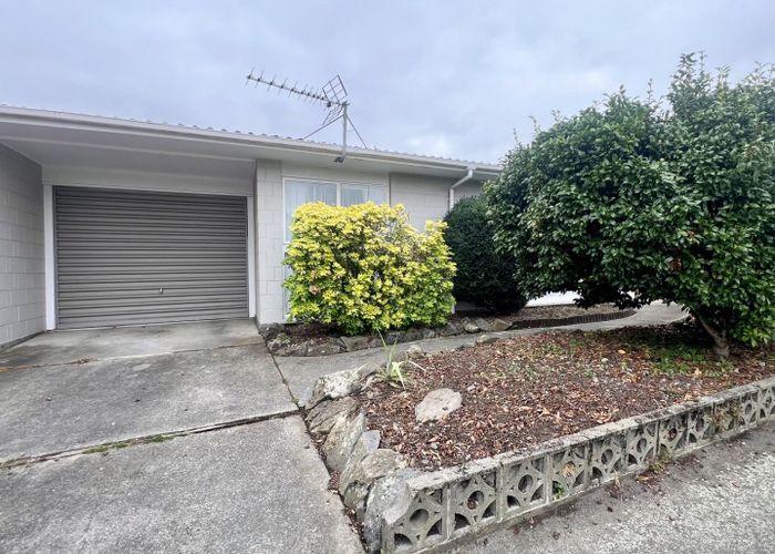  at 2/5 Sarabande Avenue, Redwood, Christchurch City, Canterbury