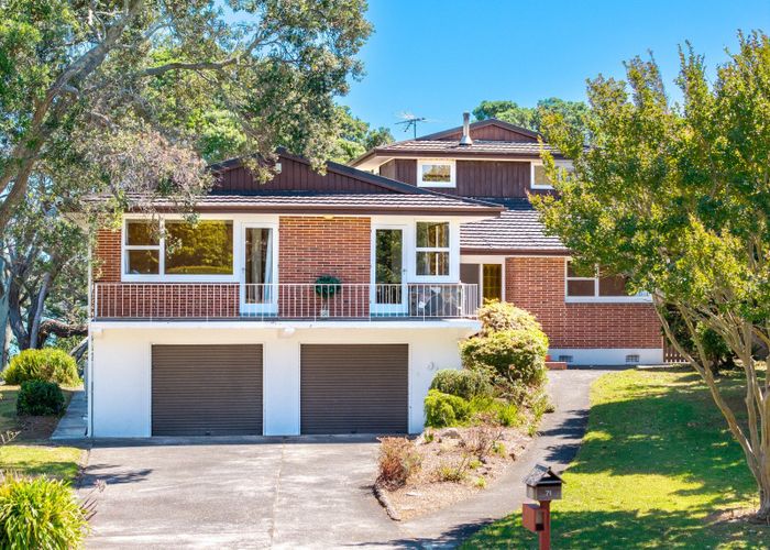  at 71 Fisher Parade, Sunnyhills, Auckland