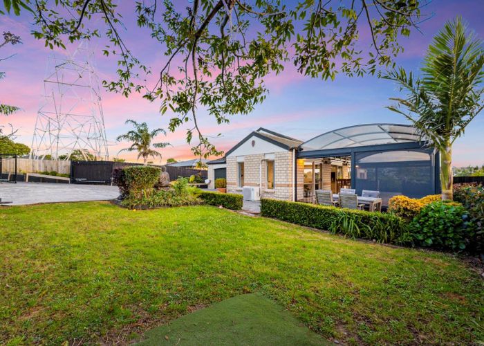  at 11 Courtvale Place, Flat Bush, Manukau City, Auckland