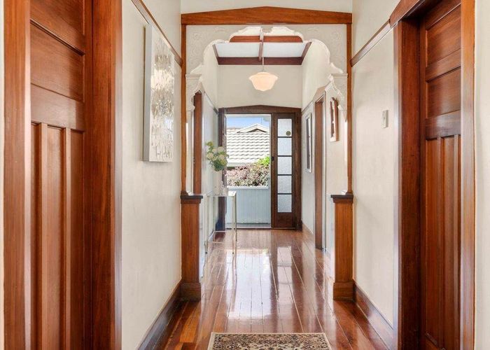  at 4/48 Turama Road, Royal Oak, Auckland City, Auckland
