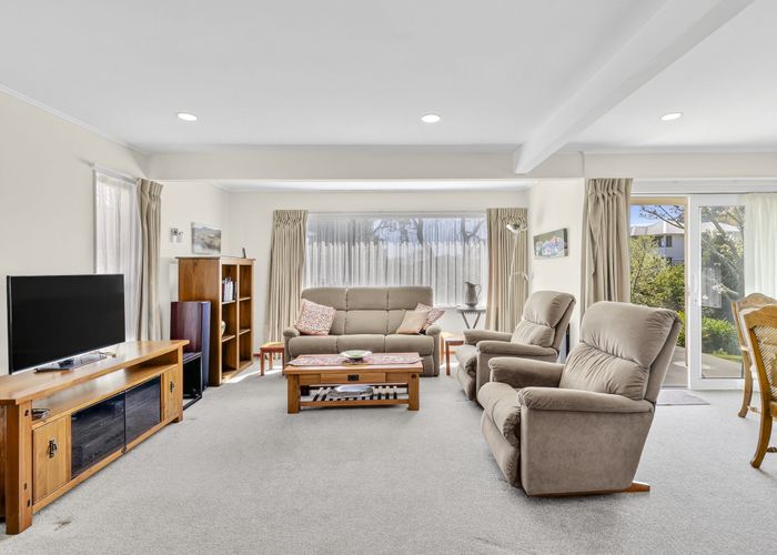  at 2/227 Bridge Street, Nelson, Nelson, Nelson / Tasman