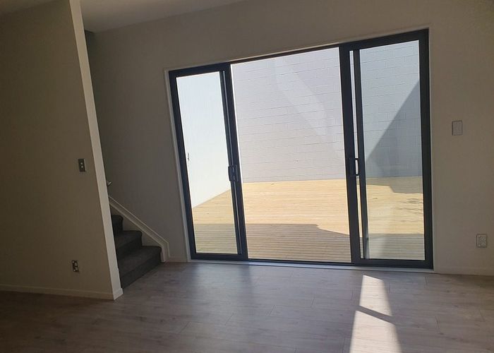  at 24B Castledine Crescent, Glen Innes, Auckland City, Auckland