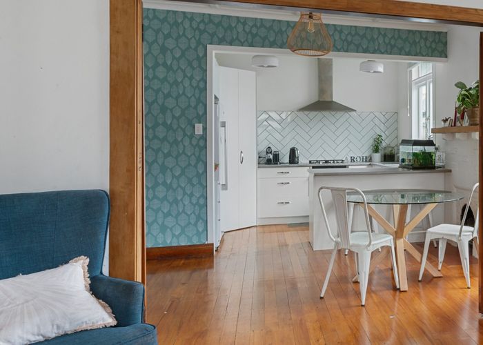  at 412a Gloucester Street, Taradale, Napier, Hawke's Bay