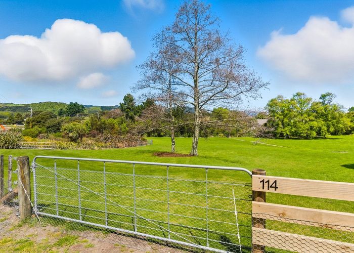  at 114 Otaihanga Road, Otaihanga, Kapiti Coast, Wellington