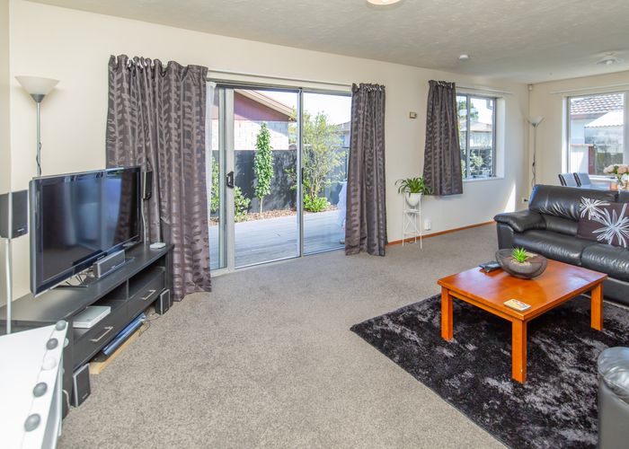 at 2/84B Olliviers Road, Phillipstown, Christchurch