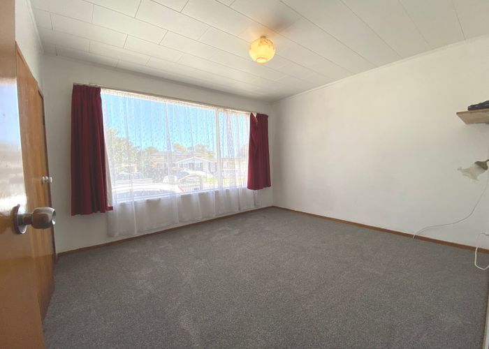  at 6 Carbery Pl, Manurewa, Manukau City, Auckland