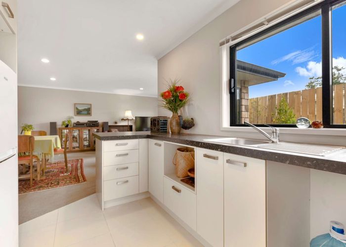  at 104B Racecourse Road, Waiuku, Franklin, Auckland