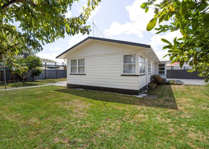  at 10 Rosalind Street, Deanwell, Hamilton, Waikato