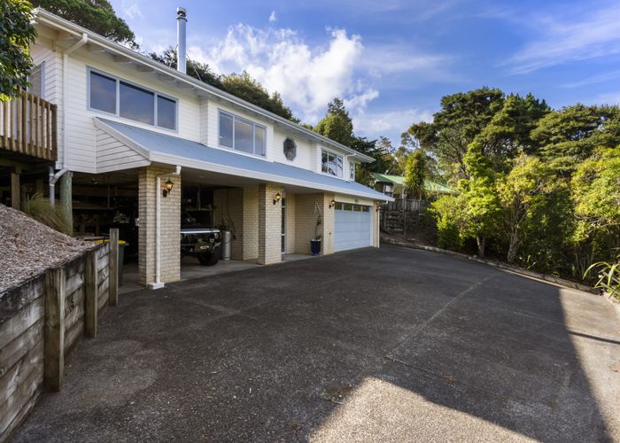  at 105 Waitakere Road, Waitakere, Waitakere City, Auckland