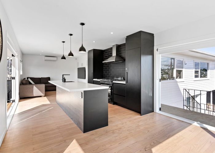  at 2 Havelock Avenue, Forrest Hill, North Shore City, Auckland