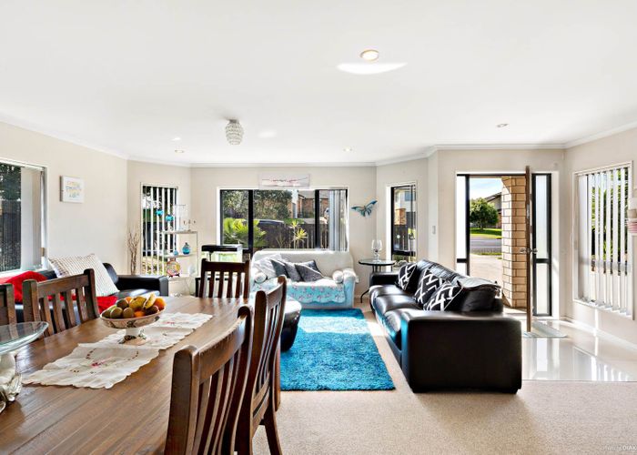  at 280 Mahia Road, Weymouth, Auckland