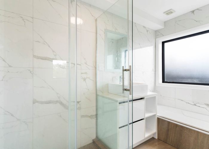  at 74A Sunset Road, Unsworth Heights, North Shore City, Auckland