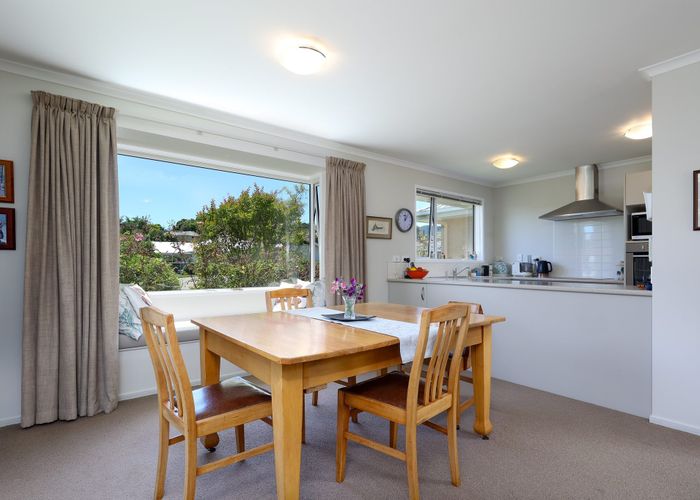  at 10 Harriet Court, Richmond, Richmond
