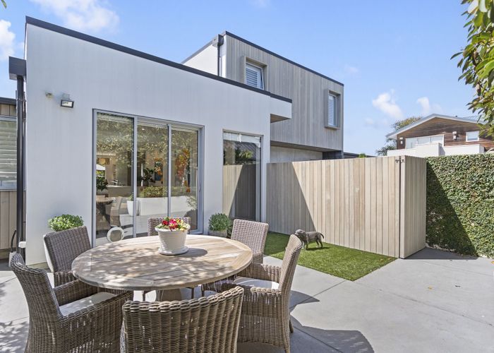  at 49B McDougall Avenue, Merivale, Christchurch City, Canterbury