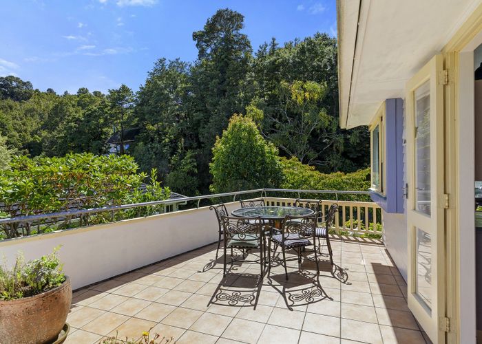  at 16 Fendalton Crescent, Pinehaven, Upper Hutt, Wellington