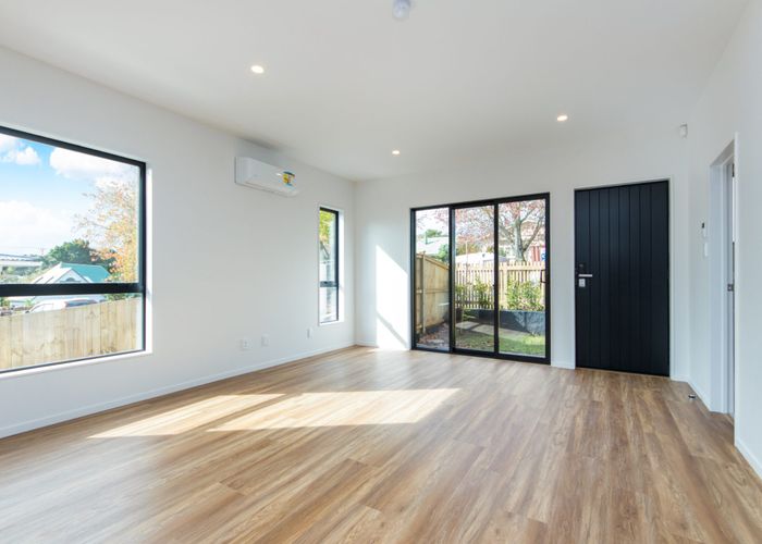  at 1/18 Pine Street, New Lynn, Waitakere City, Auckland