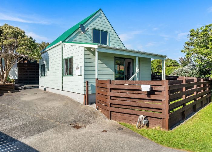  at 32A Horokiwi Road West, Newlands, Wellington, Wellington