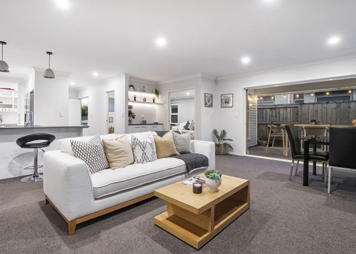  at 19 Puhirake Crescent, Pyes Pa, Tauranga