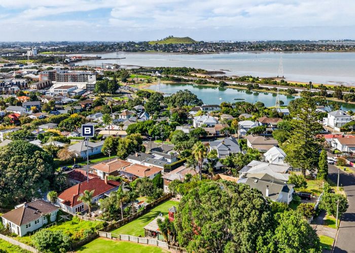  at 24 Normans Hill Road, Onehunga, Auckland City, Auckland