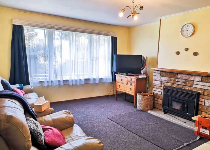  at 16A Eton Drive, Hillcrest, Hamilton
