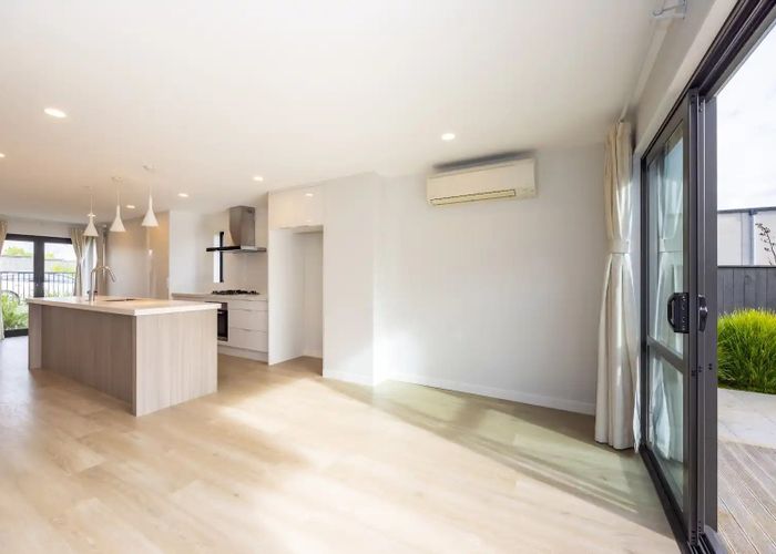  at 6 Henry Lloyd Place, Millwater, Rodney, Auckland