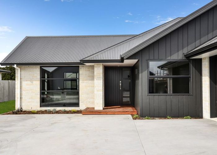  at 12 Korako Lane, Baverstock, Hamilton