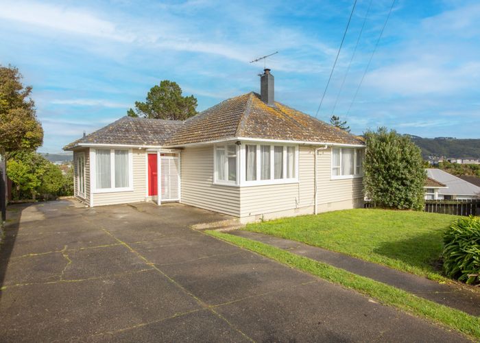  at 5 Mitchell Grove, Ranui, Porirua