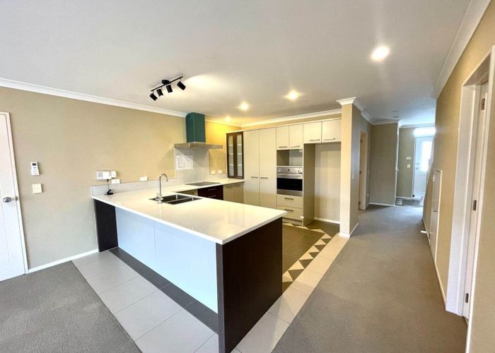  at 33 Janway Avenue, Flat Bush, Manukau City, Auckland