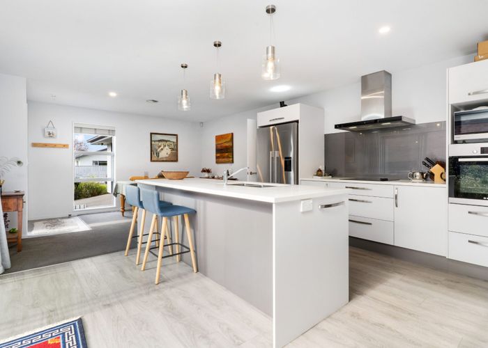  at 21 Lindsay Street, St. Albans, Christchurch City, Canterbury