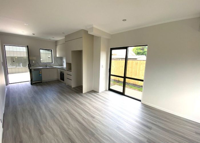  at 7/52 Wedgwood Avenue, Mangere East, Manukau City, Auckland
