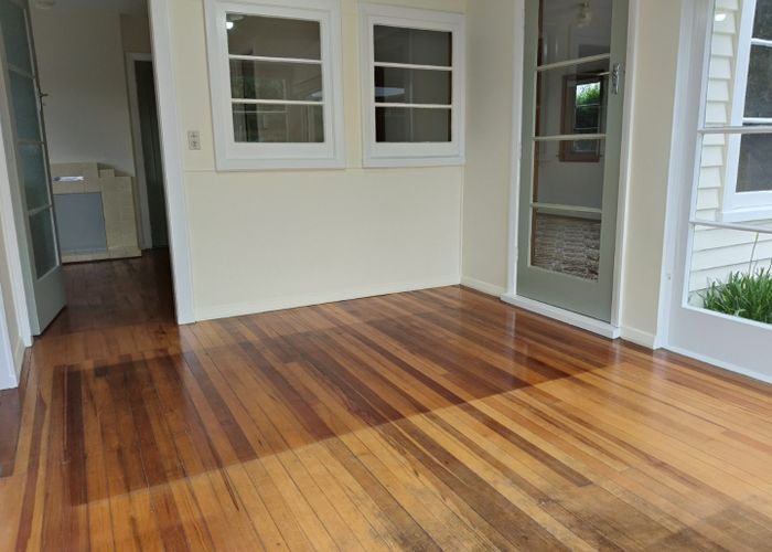  at 460 Coutts Island Road, Coutts Island, Belfast