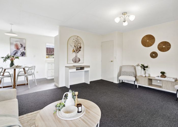  at 82 Queens Road, Waikanae Beach, Waikanae