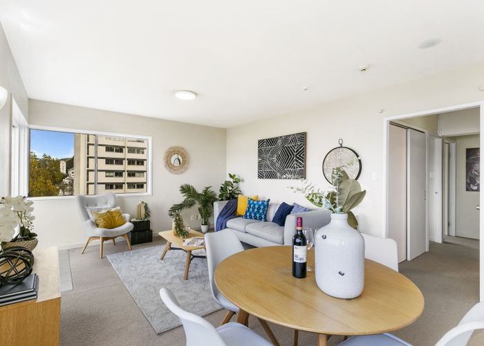 at 1 Grant RD, THORNDON, Wellington