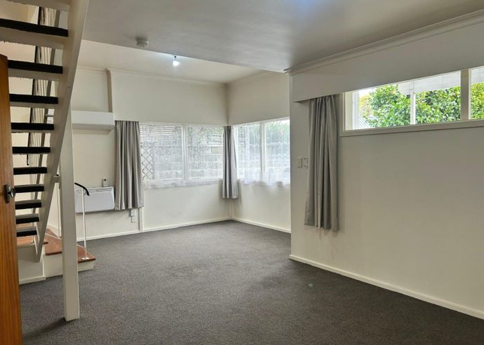  at 112 Rossall Street, Merivale, Christchurch City, Canterbury