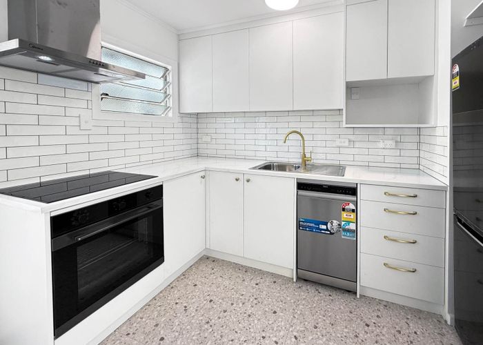  at 49L Seafield View Road, Grafton, Auckland City, Auckland