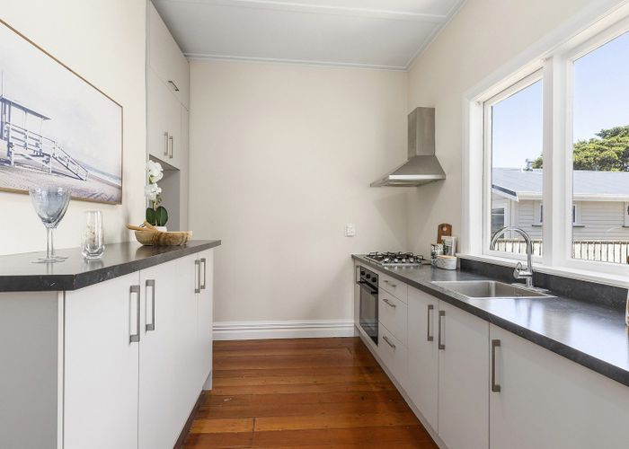 at 99 Darlington Road, Miramar, Wellington