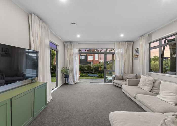  at 23 Fort Lincoln Loop, Karaka, Papakura