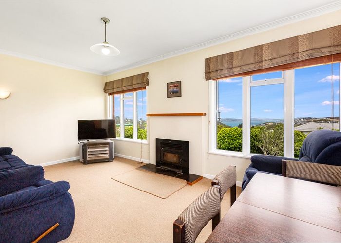  at 2 Ruskin Road, Newlands, Wellington, Wellington