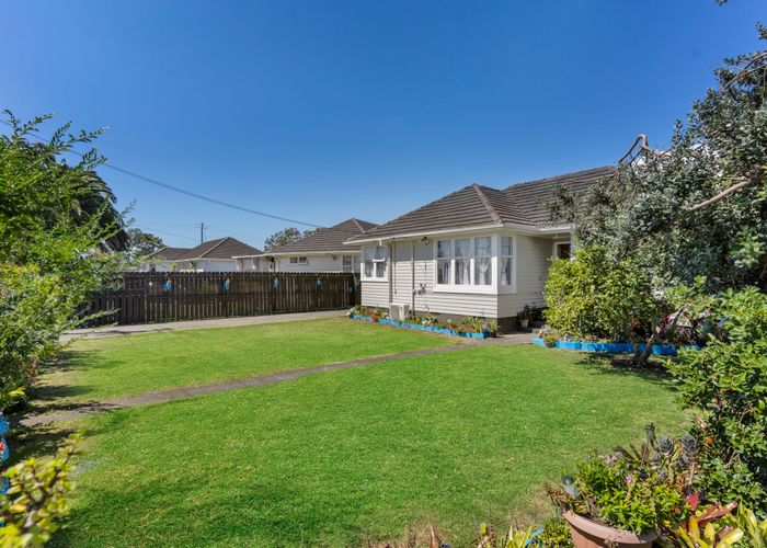  at 62 Franklyne Road, Otara, Auckland